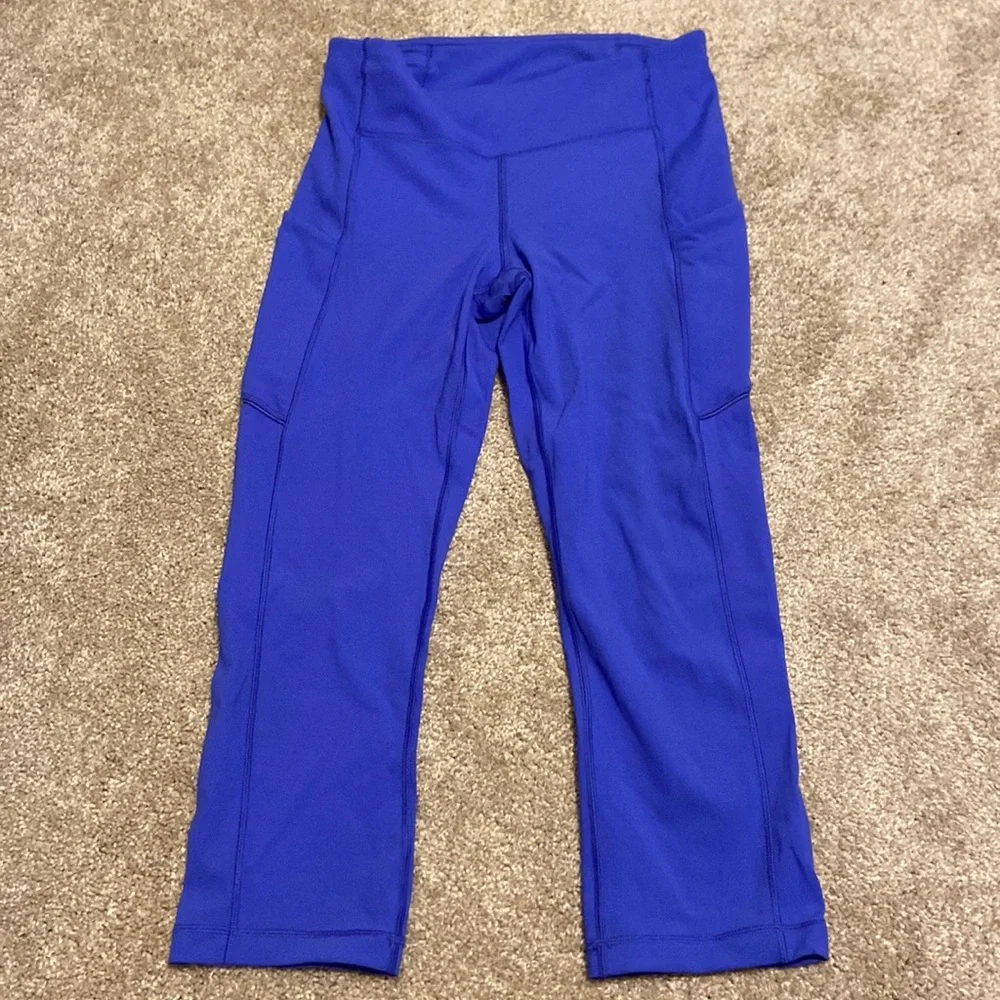 Lululemon speed up crops - Picture 1 of 5
